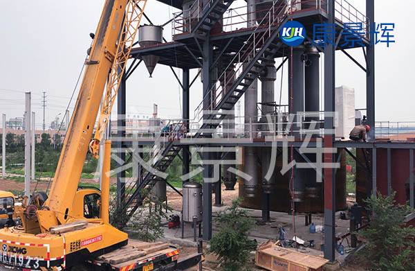 定制的三效蒸發器，處理效果更好，更適合。